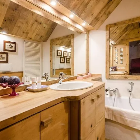 Tofana Cosy Apartman Cortina dʼAmpezzo