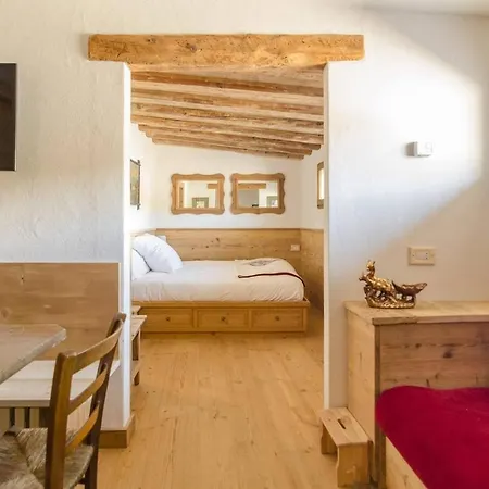 Tofana Cosy *