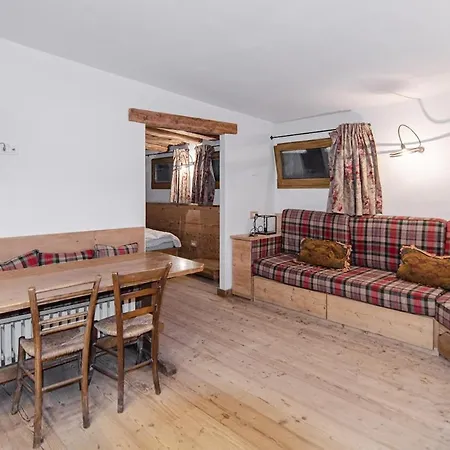 Tofana Cosy Apartman *