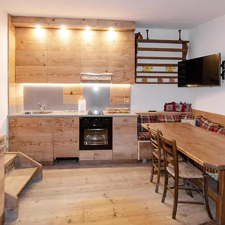Tofana Cosy