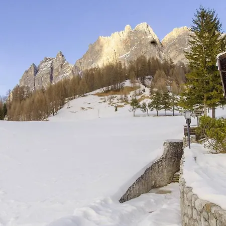 Apartment Tofana Cosy Cortina d'Ampezzo